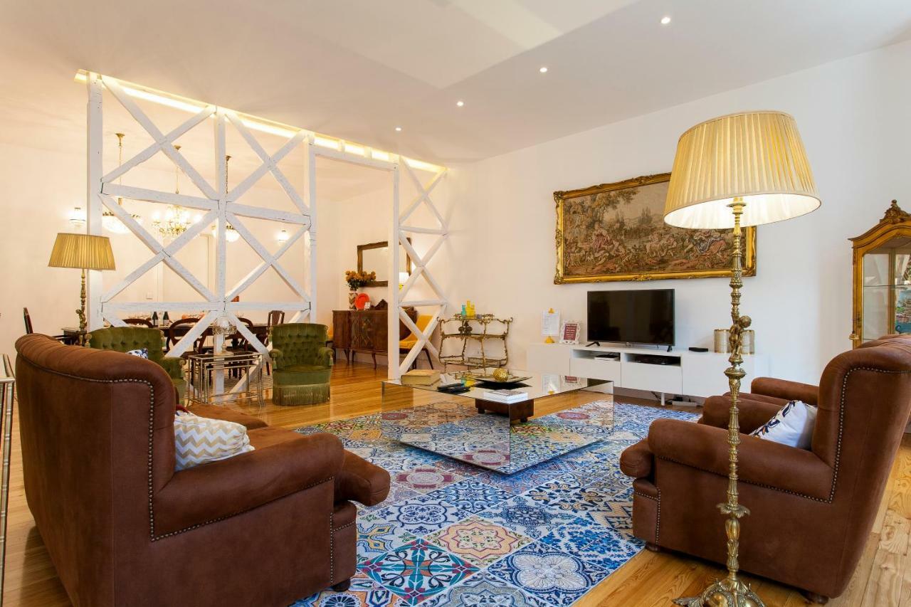 Chiado 4-Bedroom Flat Lisboa Extérieur photo