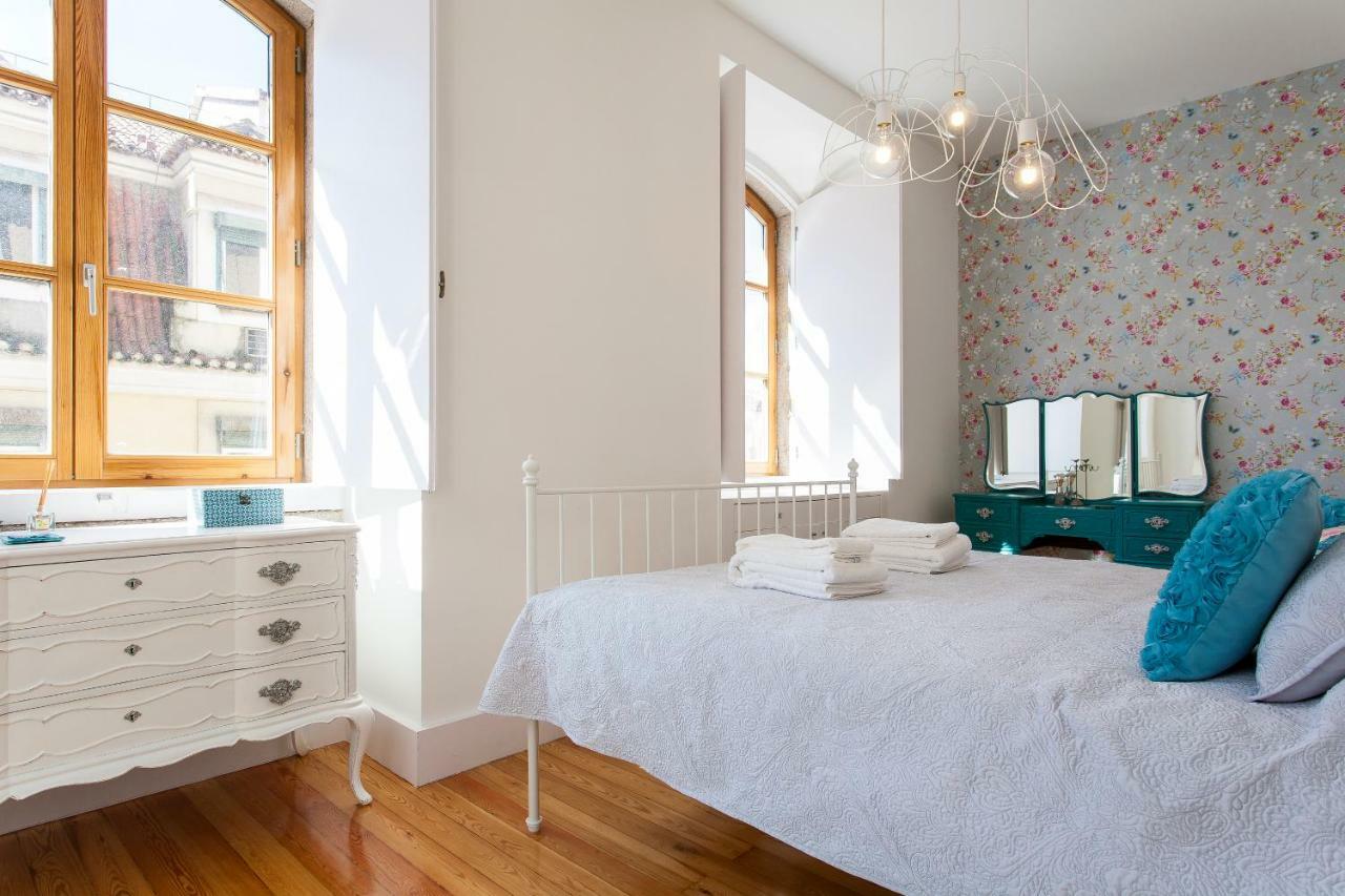 Chiado 4-Bedroom Flat Lisboa Extérieur photo