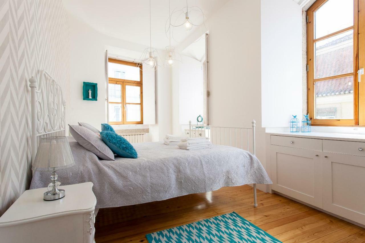 Chiado 4-Bedroom Flat Lisboa Extérieur photo
